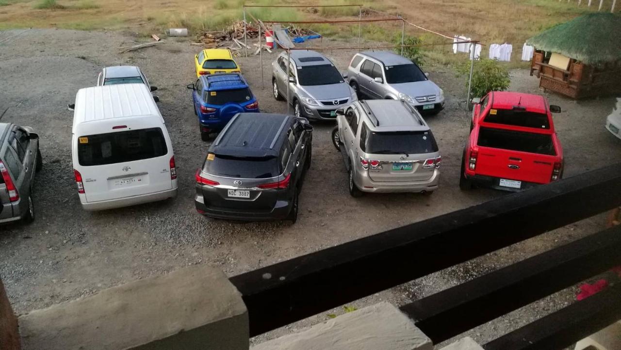 Airport View Hotel Vigan Bagian luar foto