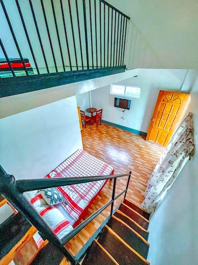 Airport View Hotel Vigan Bagian luar foto