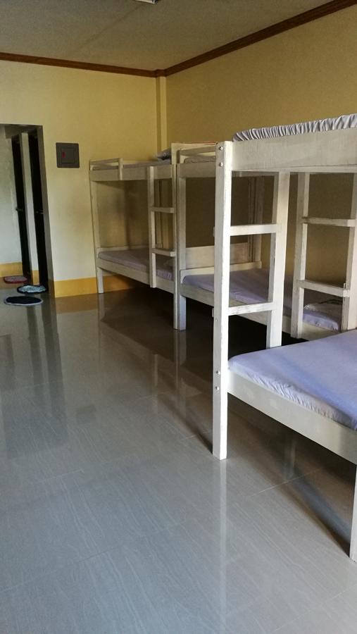 Airport View Hotel Vigan Bagian luar foto